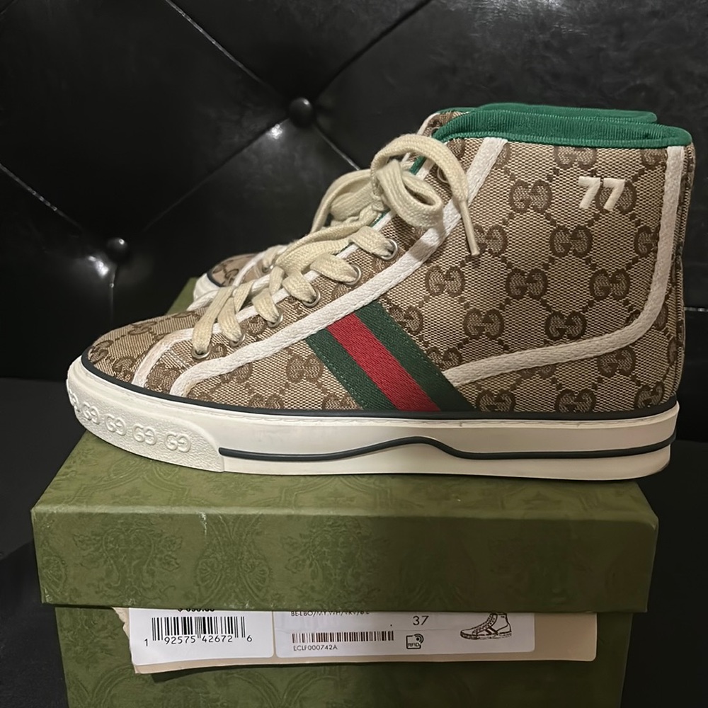 Gucci sneakers